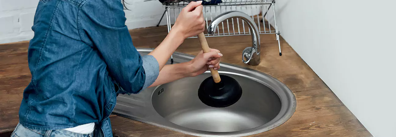 How to Unclog a Drain Naturally in UAE?